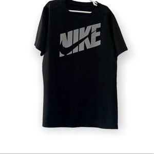 Nike Boys Dri-Fit Short-Sleeve Tee